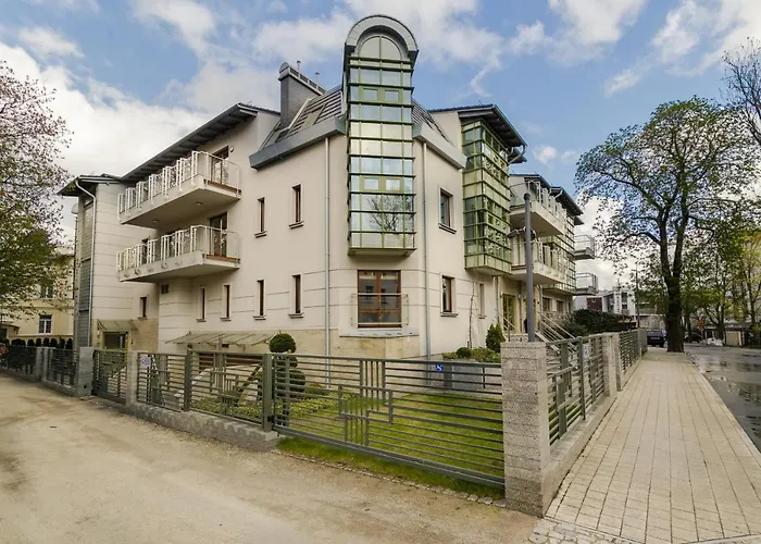 公寓 With Terrace And Sauna By Grand *